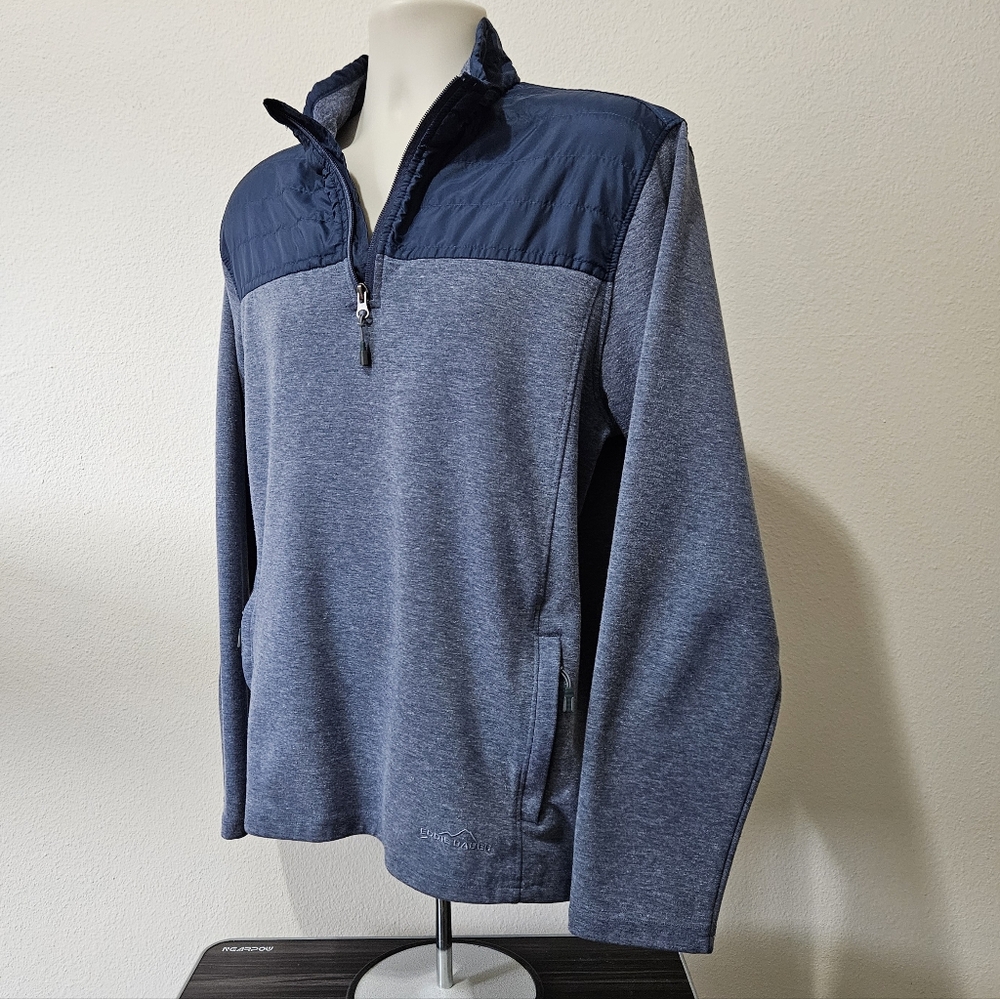 Eddie Bauer Two Toned 1/4 Zip Pullover Sweatshirt - Picture 3 of 11
